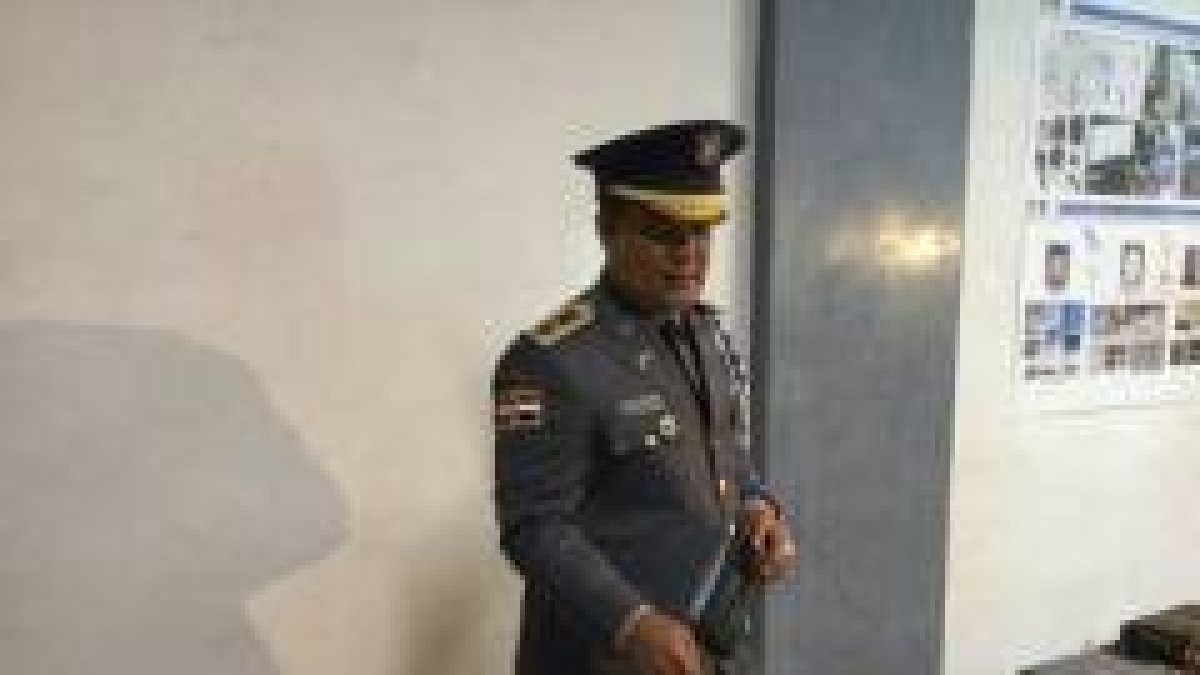 El Vocero de la policía, Jacobo Moquete durante la rueda de prensa, fuente externa