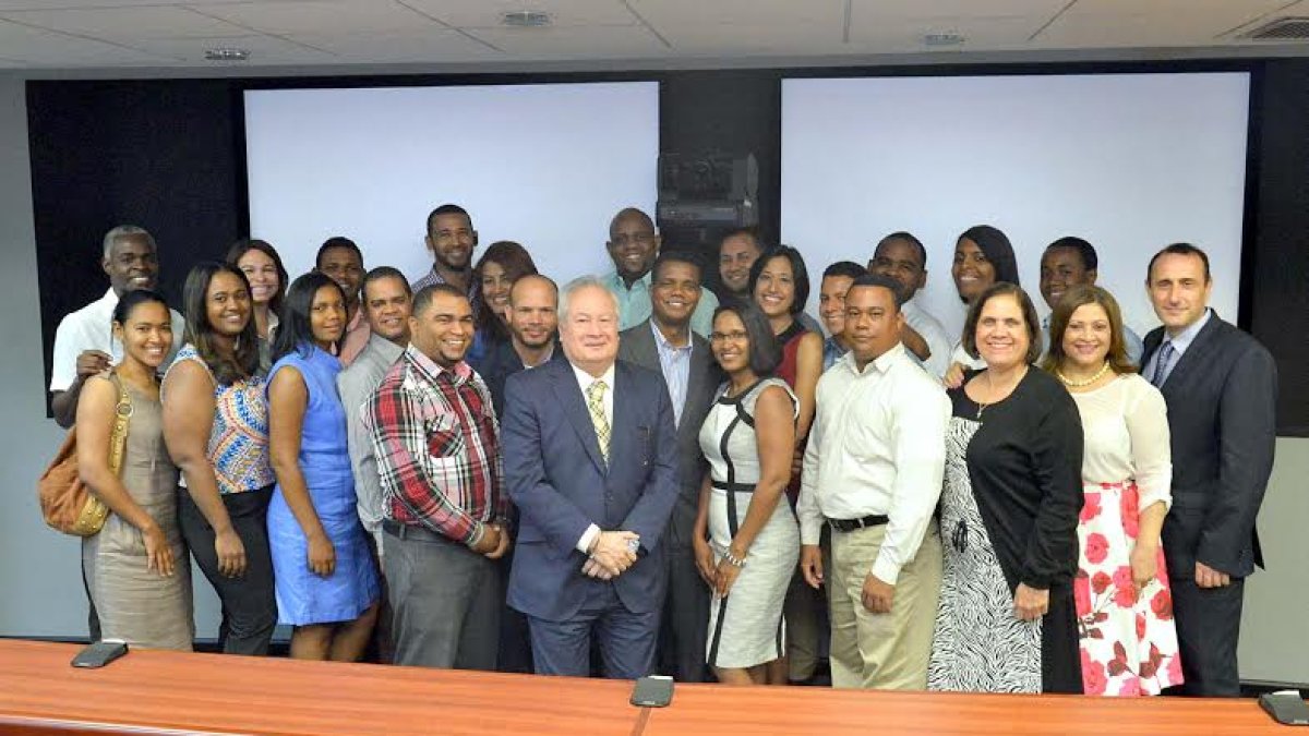 Parte de los docentes y alumnos del Máster, fuente externa