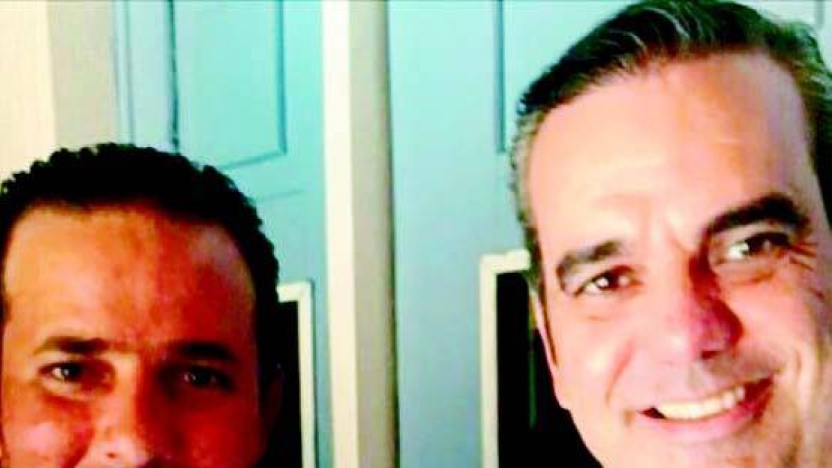 02_11_2015 HOY_LUNES_021115_ El País7 E