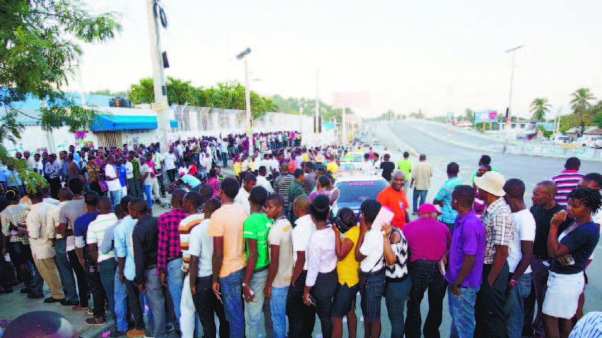 26_10_2015 HOY_LUNES_261015_ El Mundo12 B