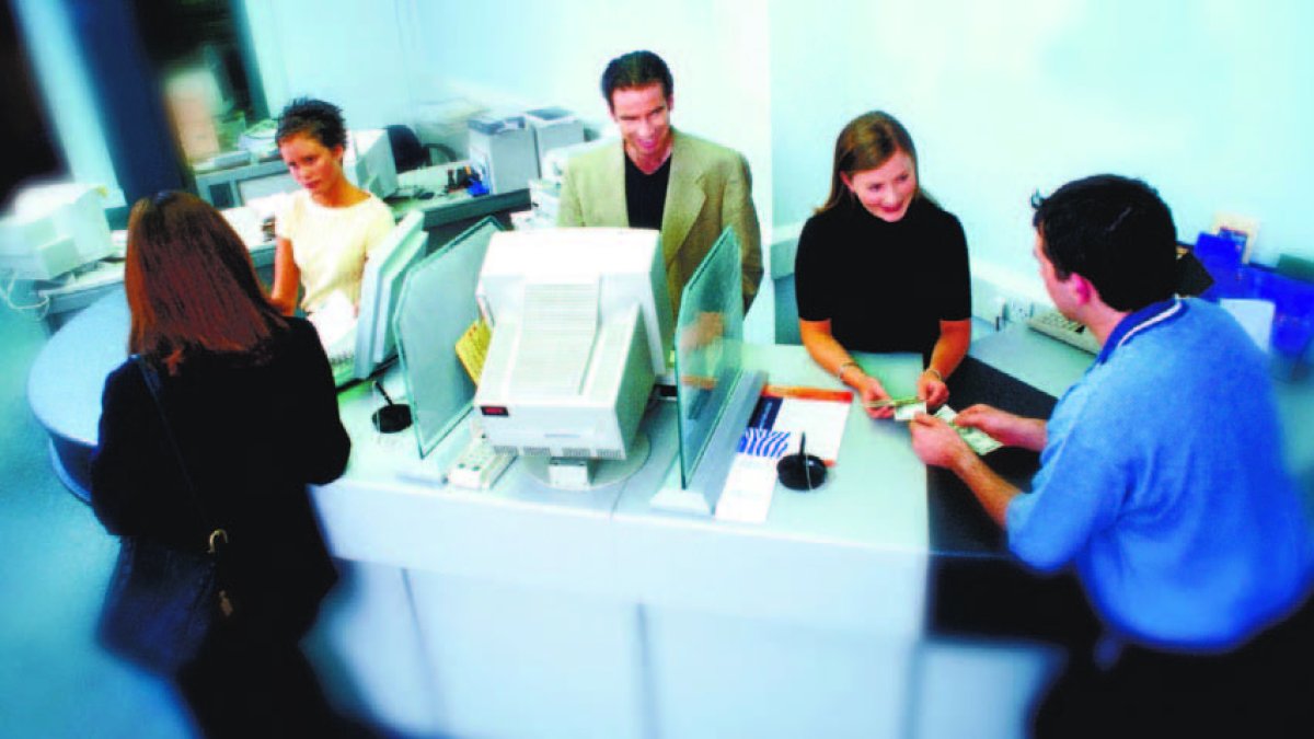 08_08_2016 HOY_LUNES_080816_ Economía5 E