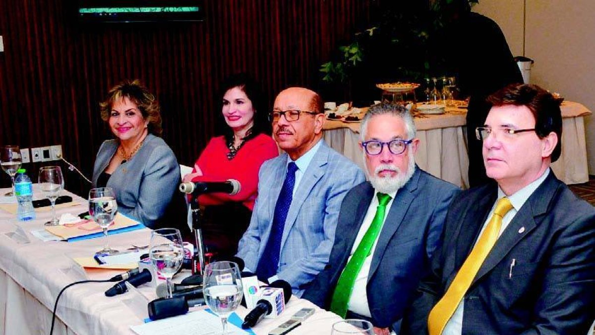 31_08_2016 HOY_MIERCOLES_310816_ Economía5 E