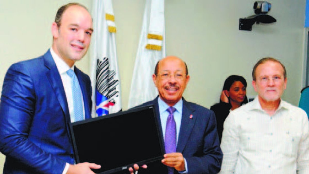 20_12_2016 HOY_MARTES_201216_ Economía4 E