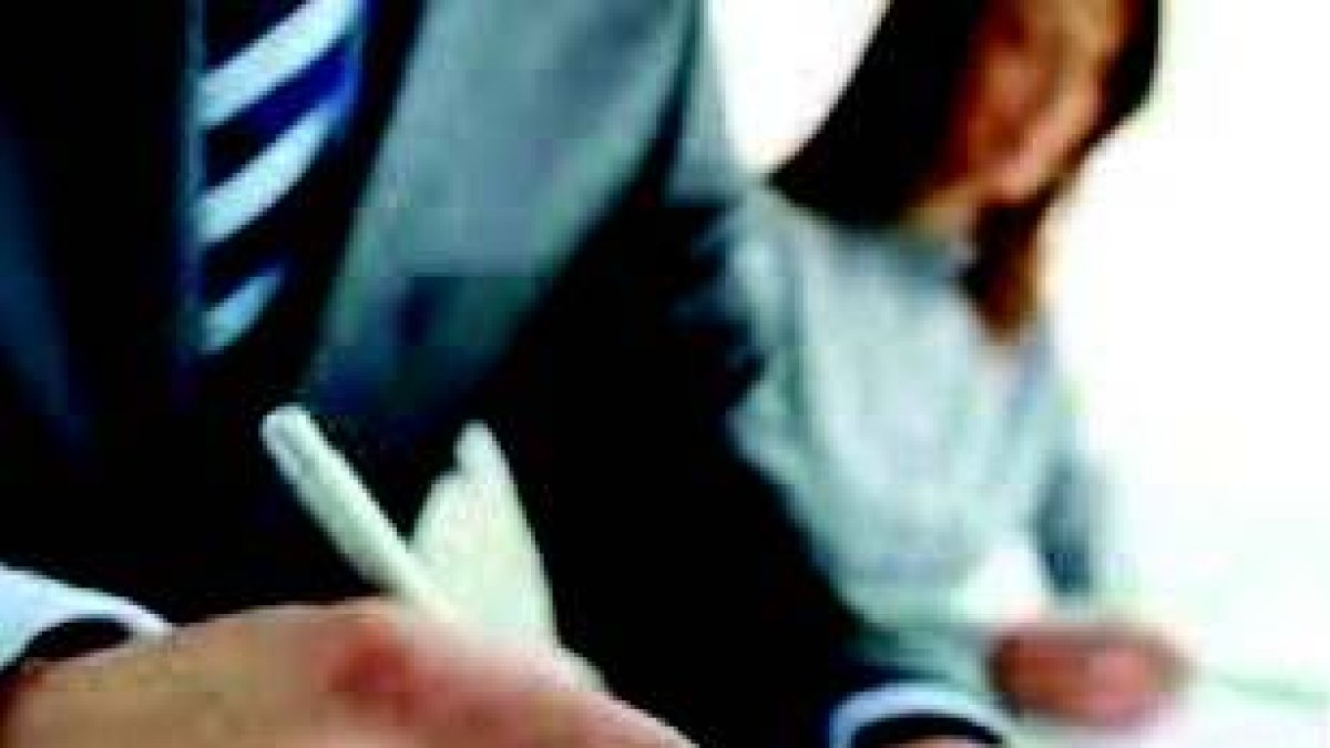 03_03_2016 HOY_JUEVES_030316_ Economía5 E