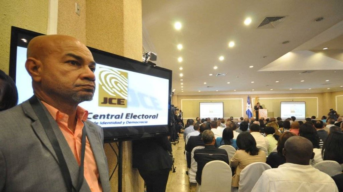 Roberto Rosario, El presidente de la Junta Central Electoral (JCE), durante una encuentro con los presientes de junta central electorales en el Dominican fiesta de Santo Domingo República Dominicana. 08 de abril del 2016. Foto Pedro Sosa