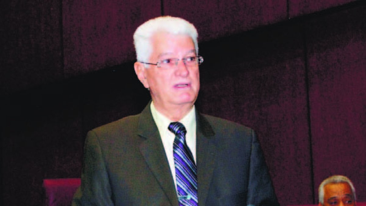 09_09_2016 HOY_VIERNES_090916_ El País7 E