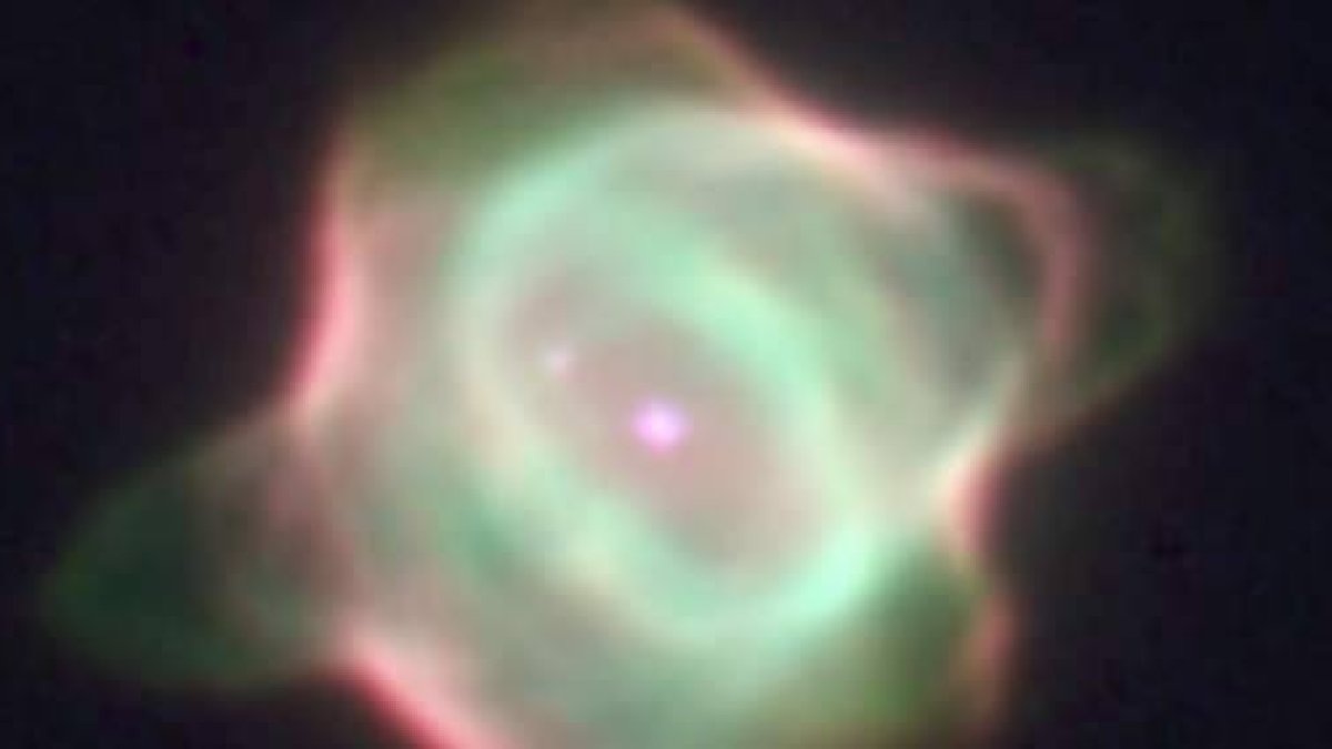 El telescopio Hubble capta el renacimiento de una estrella en tiempo real