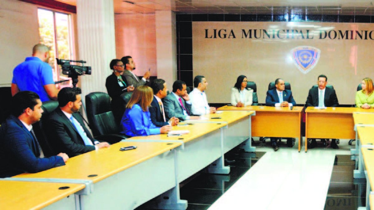 16_09_2016 HOY_VIERNES_160916_ El País11 A