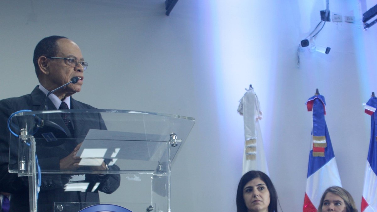 Representante Gobierno Nacional Lic. Lidio Cadet Jiménez director General de ética e integridad Gubernamental (DIGEIG). . Hoy /Arlenis Castillo /07/03/2017.