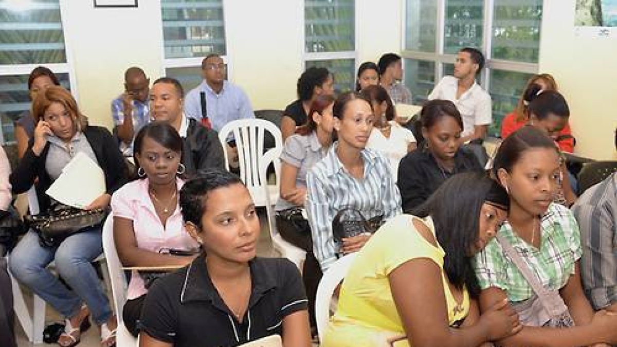Ministerio de Trabajo invita a jornada de empleo en Santiago