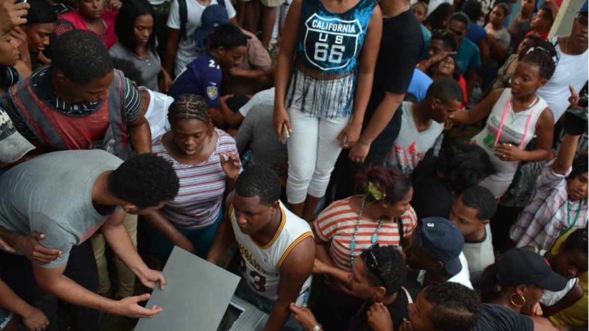 Entierro del joven Fernely Carrion Saviñon/José Adames Arias