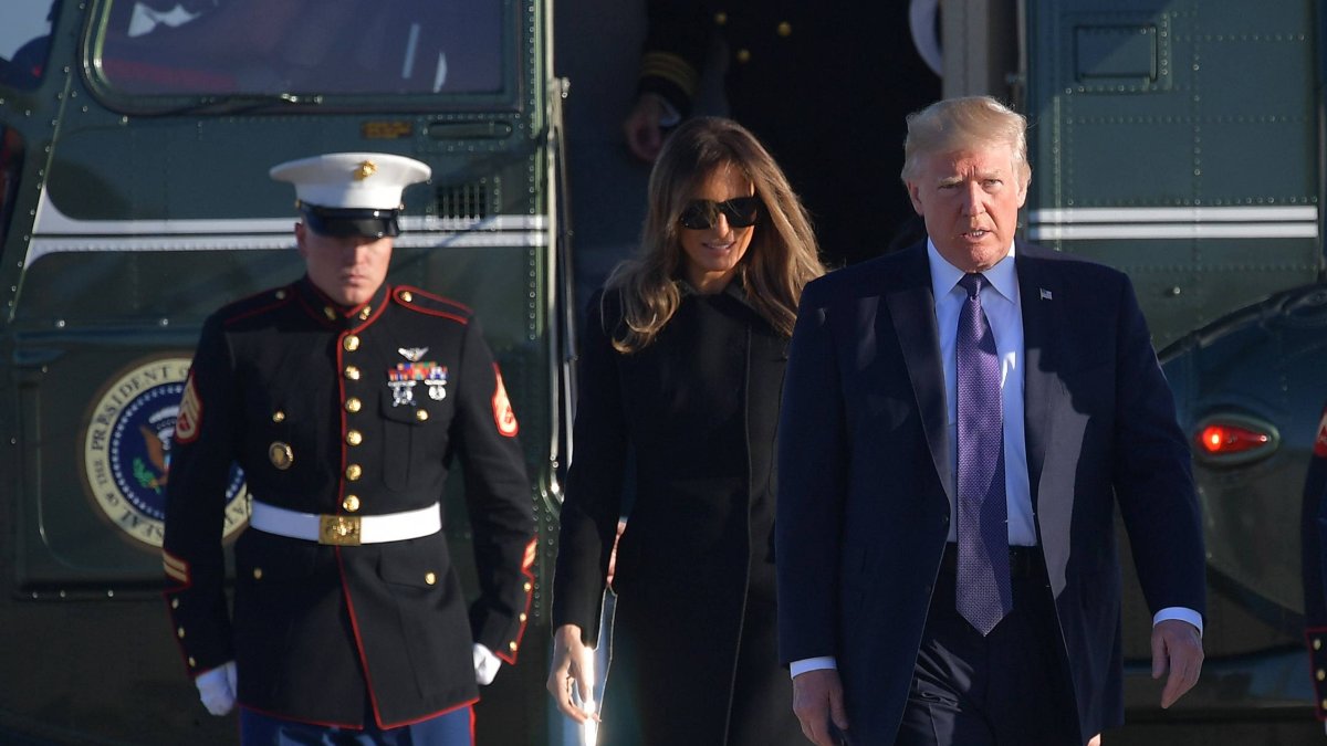 El presidente Donald Trump salió rumbo a Las Vegas acompañado de su esposa, la primera dama Melania Trump. Foto: AFP.