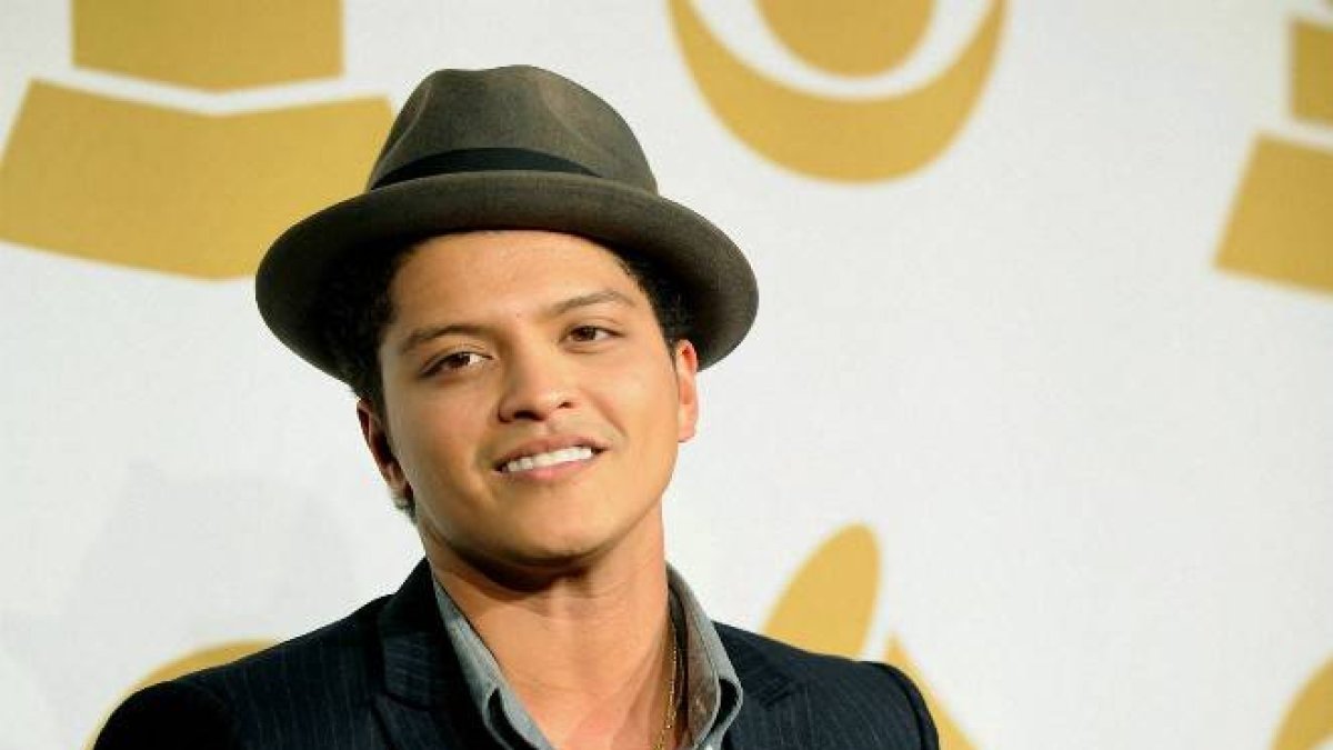 Bruno Mars reina y “Despacito” deja su marca en los American Music Awards