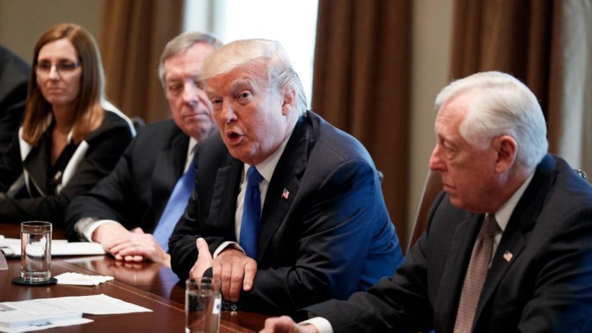 Trump ha condicionado cualquier reemplazo de DACA a una serie de exigencias/AP