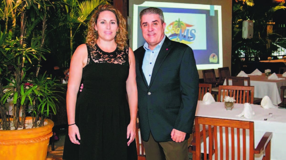 Ana García-Sotoca junto a Andrés Fernández