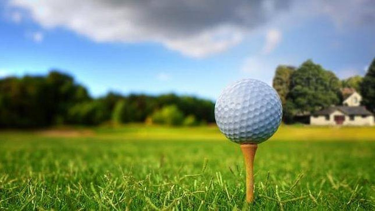 vivir-al-lado-de-un-campo-de-golf–644×362