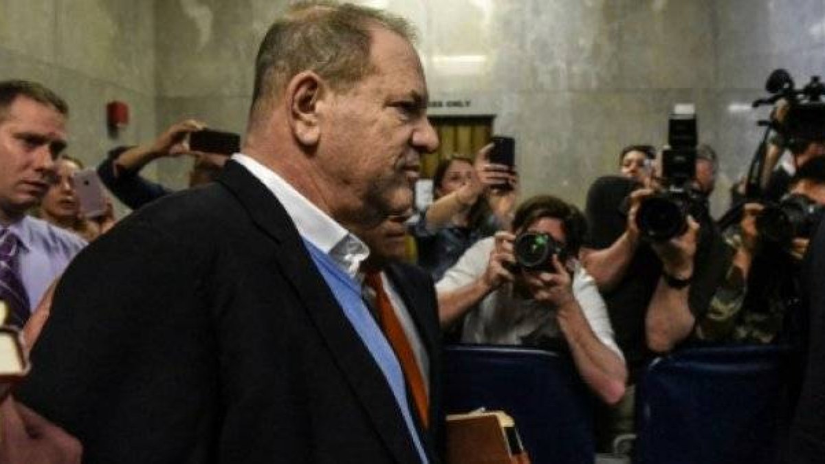 Weinstein listo para declararse no culpable ante un juez el martes