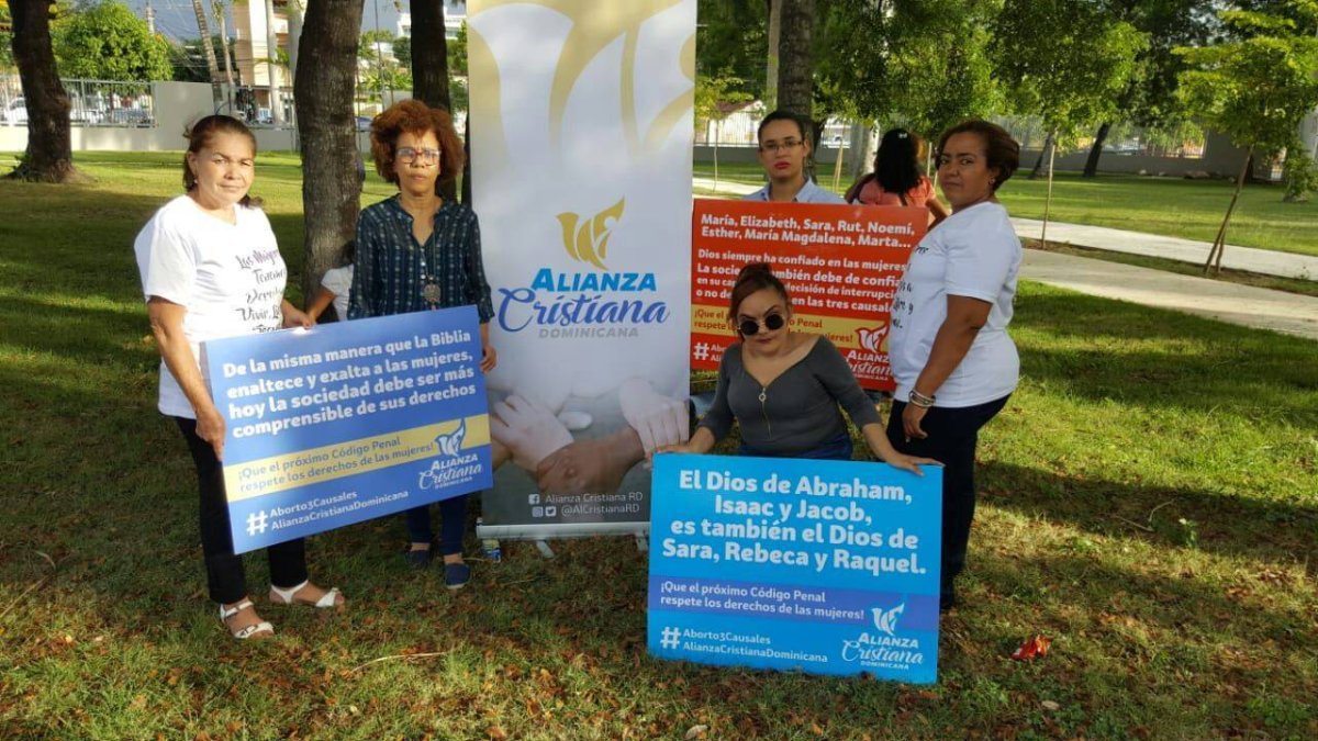Dirigentes de Alianza Cristiana Dominicana