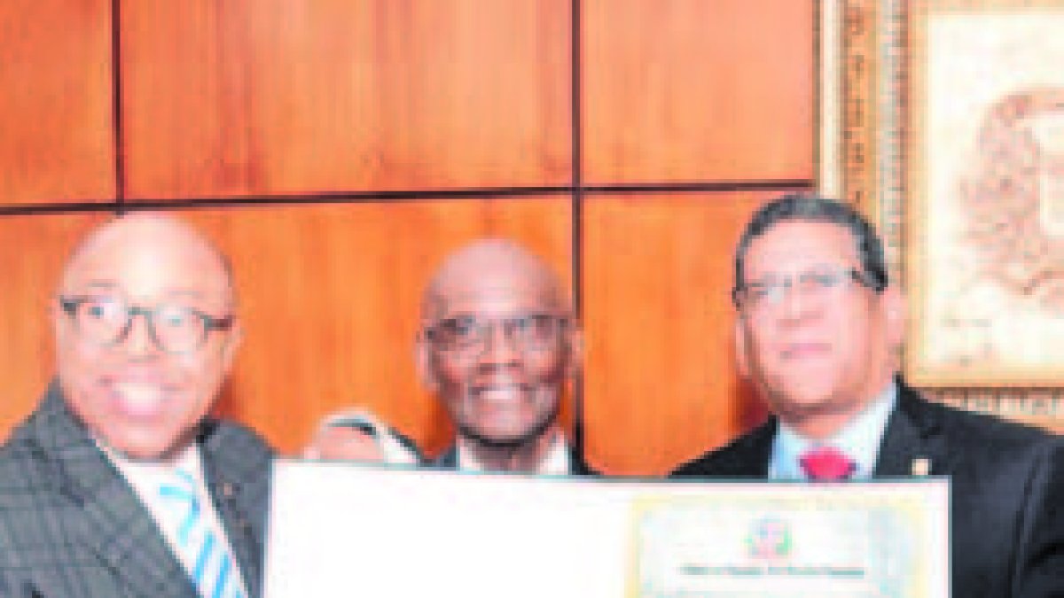 Cuco Valoy hizo famosa La Tribu.