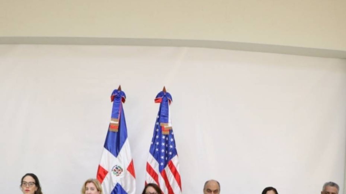 4D_Economía_11_3,p01