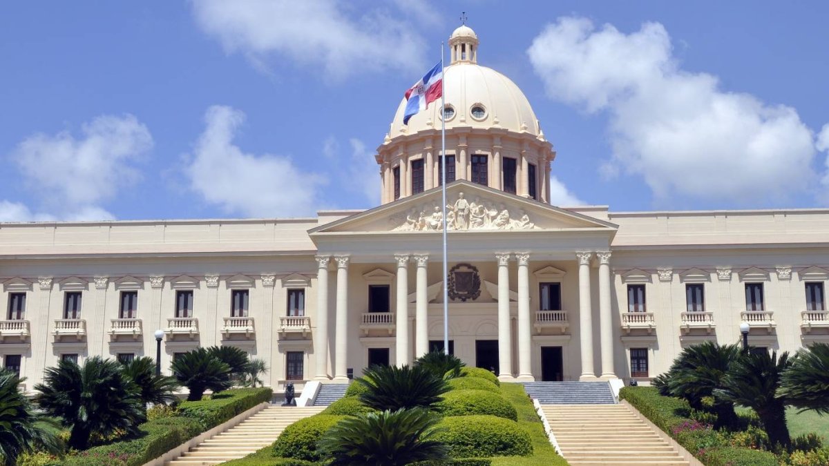 4D_Economía_16_2,p01