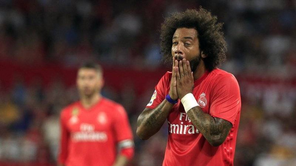 En jornada insólita, Real Madrid y Barcelona se estrellan