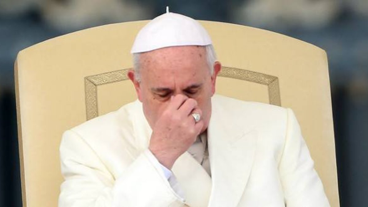 Vaticano expulsa a sacerdote chileno acusado de abusos