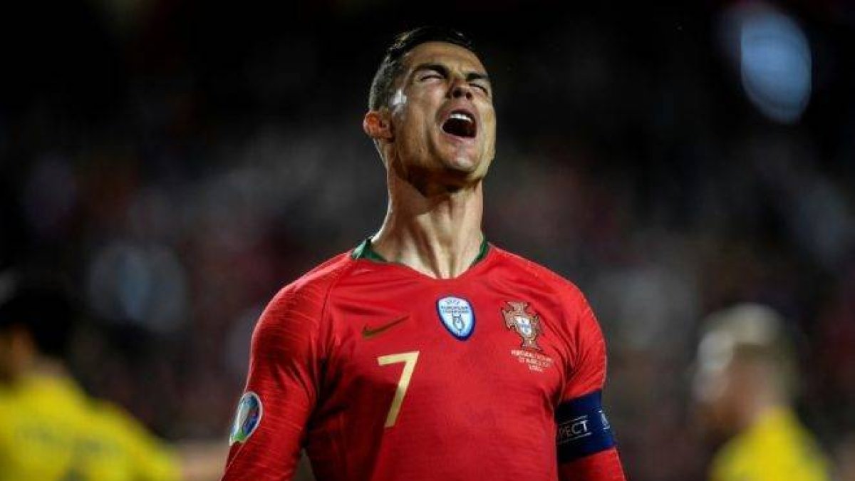 Francia e Inglaterra golean, Portugal se estrella en el regreso de Cristiano