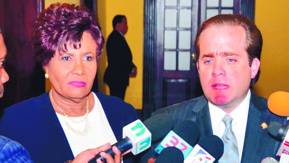 El Pais/ En la Foto Josefa Castillo Y jose Ignacio Paliaza   El Magistrado Frank Soto, hablo en una rueda de prensa en el consejo nacional de la magistratura sobre la evalucion de los jueces de las altas cortes.Hoy/Jose Francisco ,