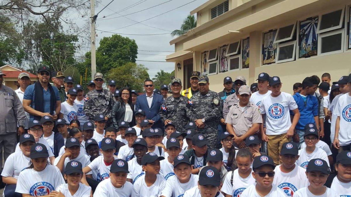 Alcalde San José de las Matas elogia Policía Juvenil Comunitaria