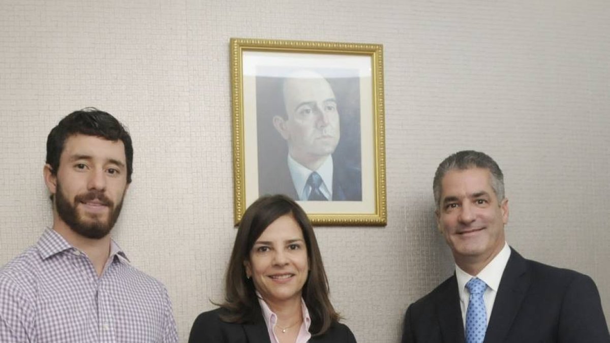 Un prestigioso historiador del país