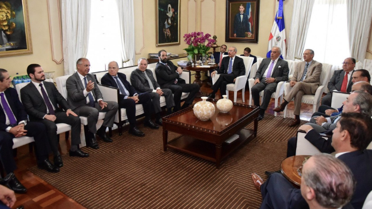 Danilo y Empresarios