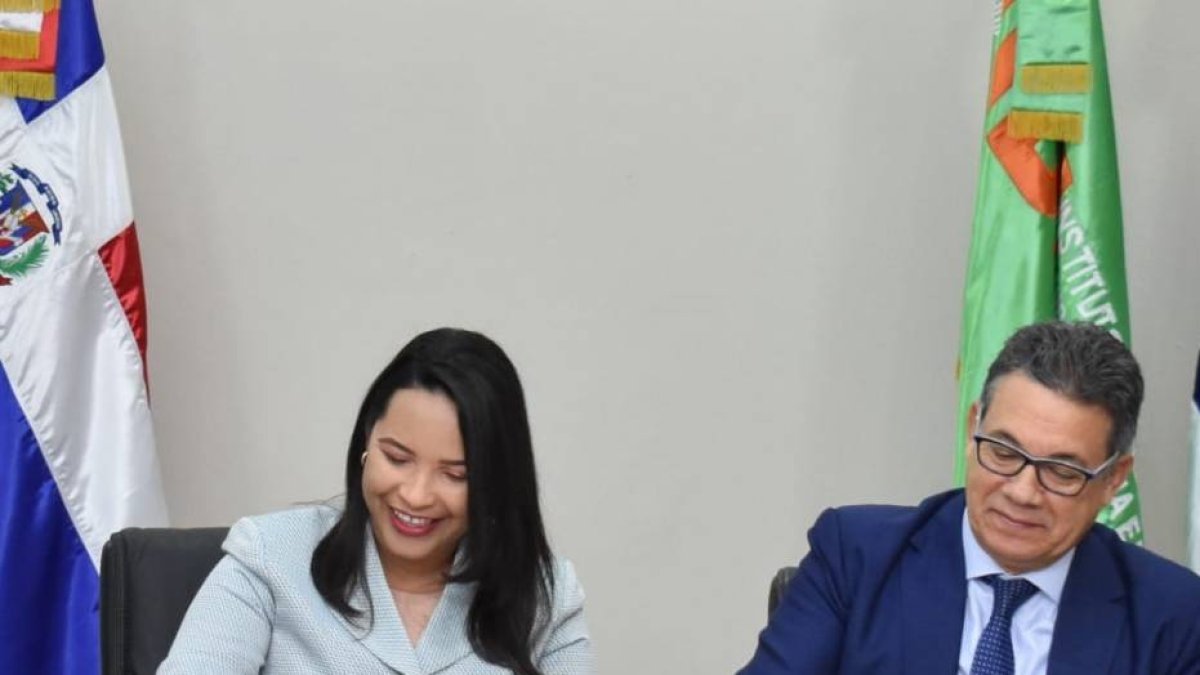 IIBI e Indocal firman acuerdo para fortalecer calidad servicios