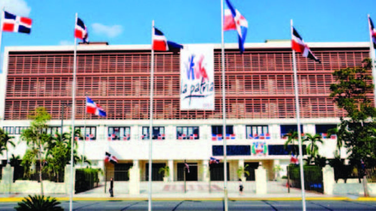 El proyecto de ley se encuentra en el Congreso desde octubre del 2013 y las autoridades no lo han respaldado.