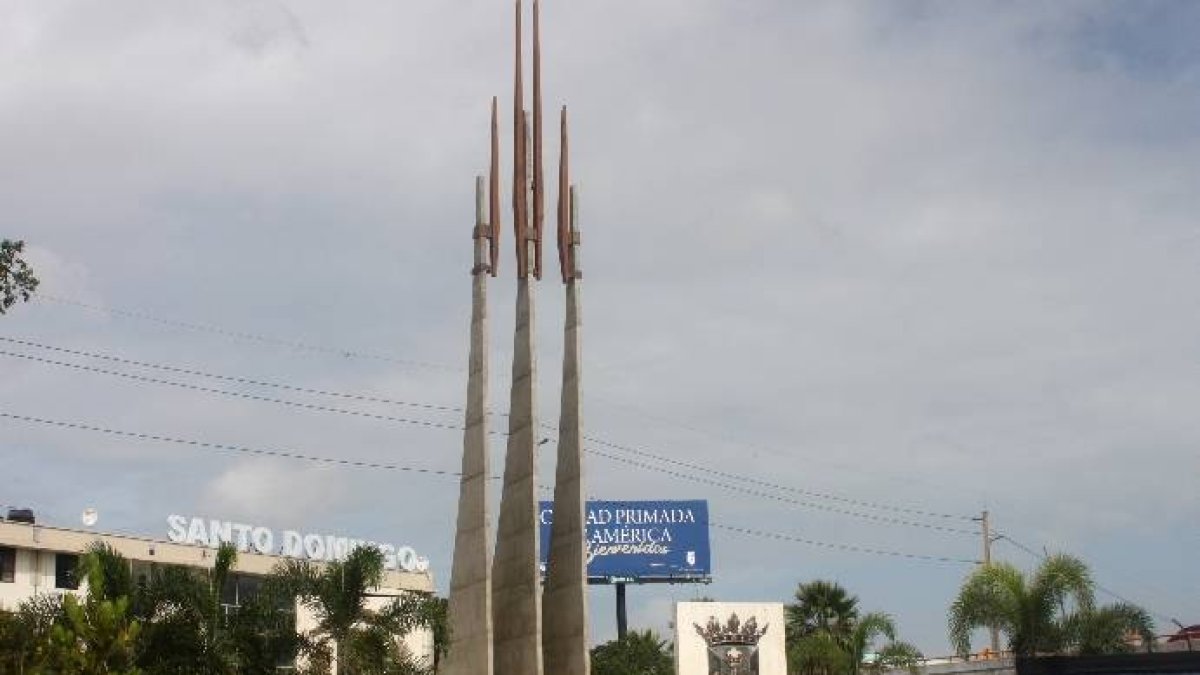 El alcalde David Collado restauro la Plaza de la Trinitaria. Una obra que representaba un compromiso de la actual gestión con el fin de rescatar los patrimonio históricos y culturales de la ciudad de santo Dominando. En tofo: alcalde David Collado HOY Duany Nuñez 4-7-2019
