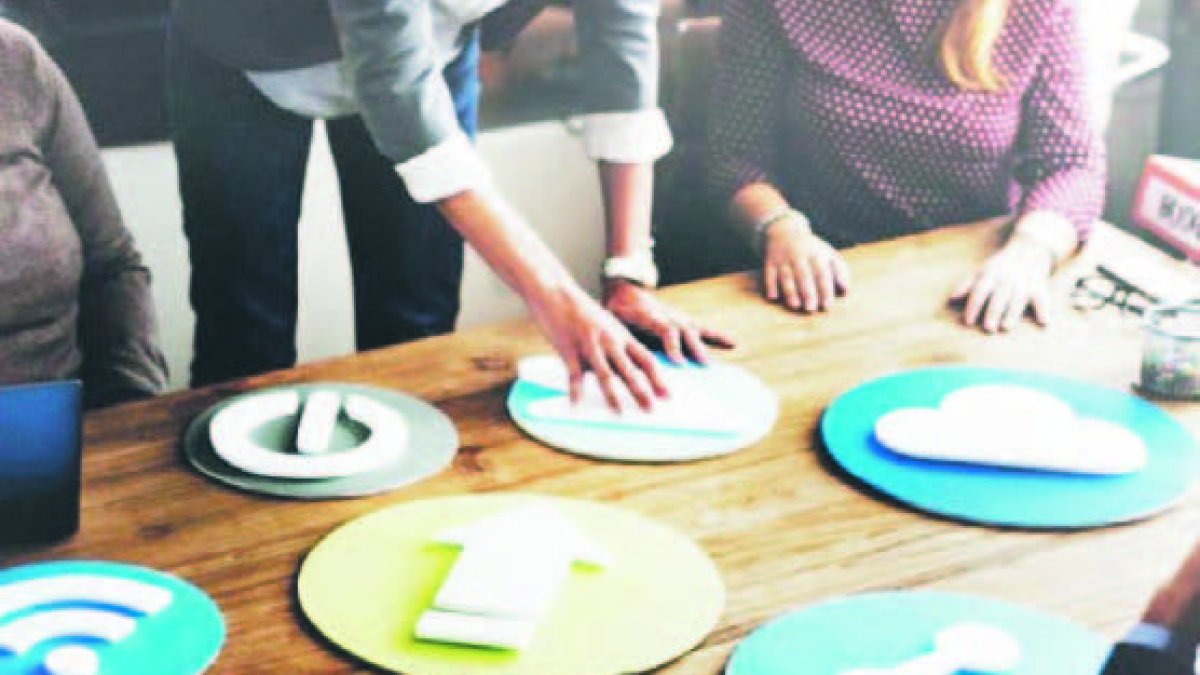 Un líder digital debe utilizar múltiples plataformas.