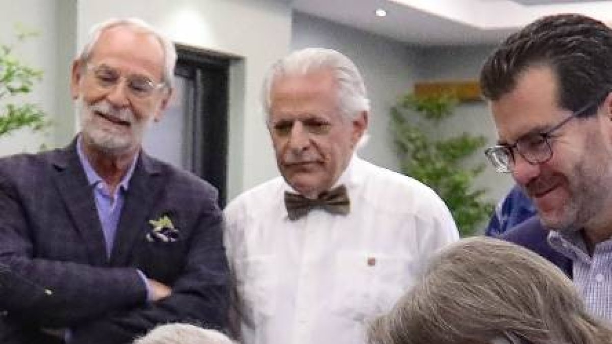 5D_Economía_10_1,p01~(1)