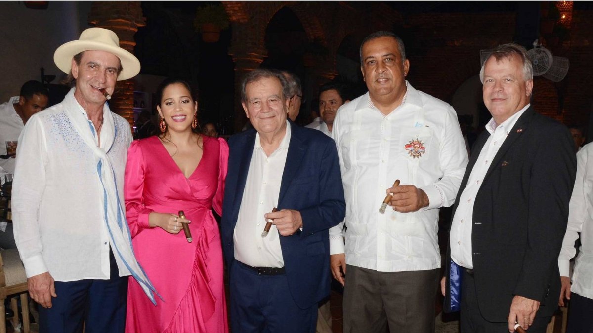 Principal 1 Litto Gómez, Nirka Reyes, Hendrick Kelner, Luis Lee Ballester y Urs Schnider.