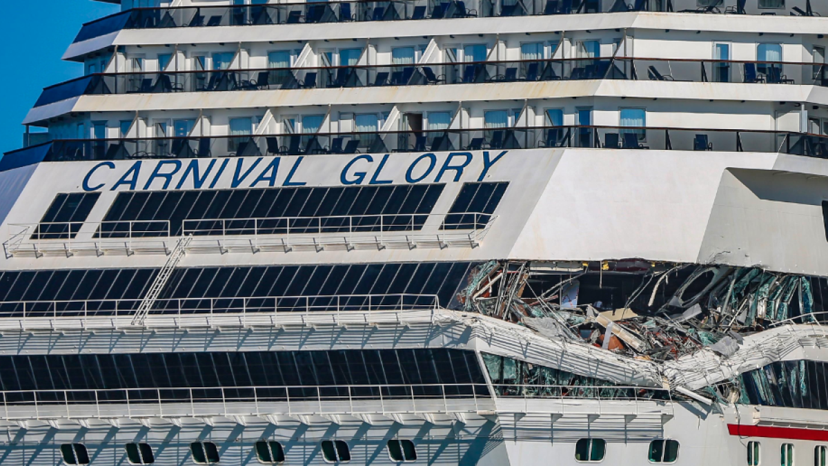 Se eleva a seis los heridos tras choque de dos cruceros