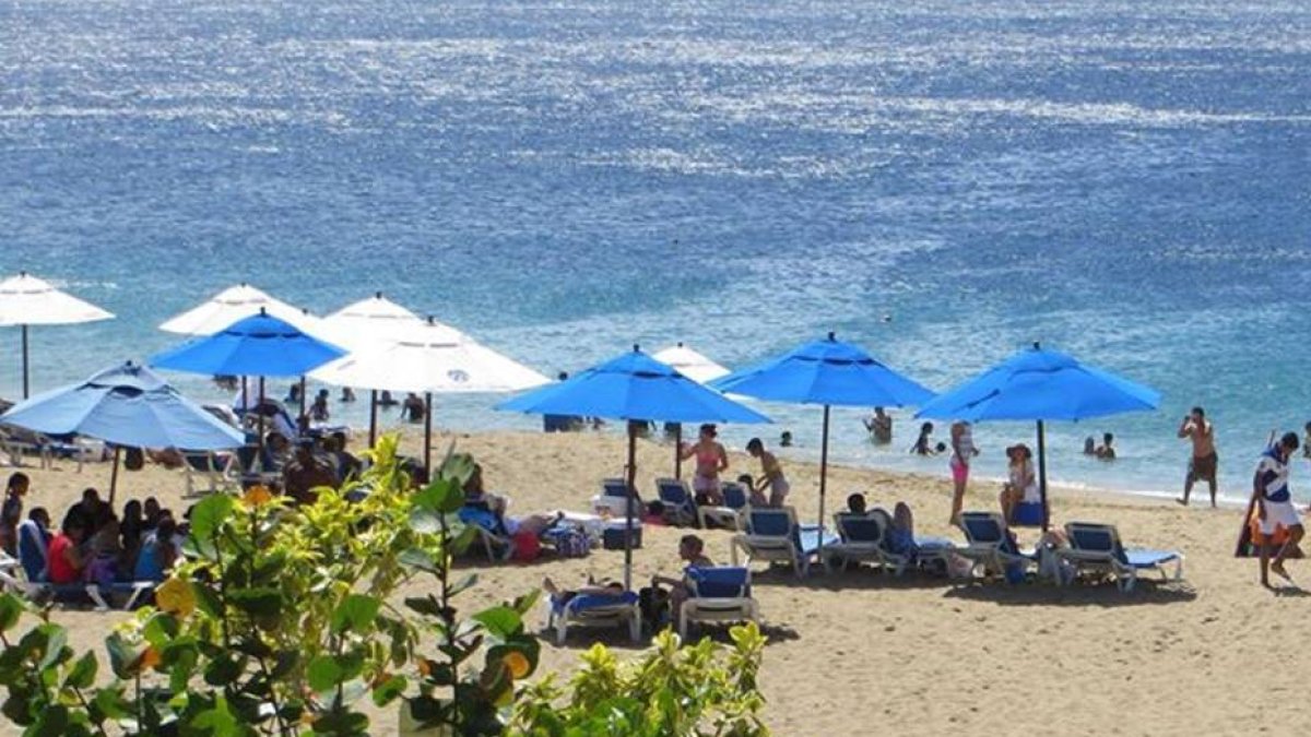 SEGUNDA.-Playa Alicia, Sosua Puerto Plata, tomada en las vacaciones de semana santa 2016.  Foto/ Quirico Restituyo