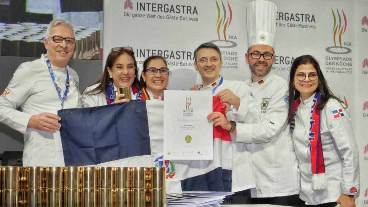 2C_¡Vivir!_19_4OK,p01