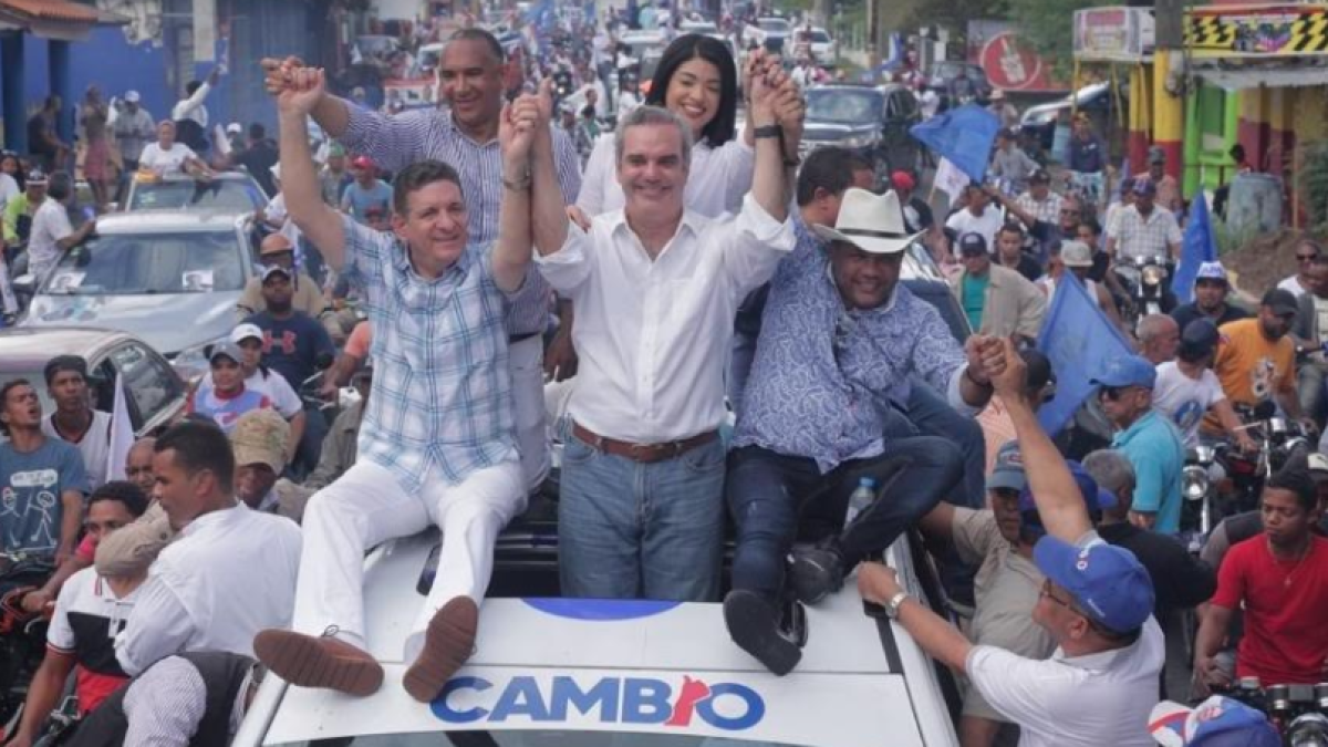 Luis Abinader y El Torito