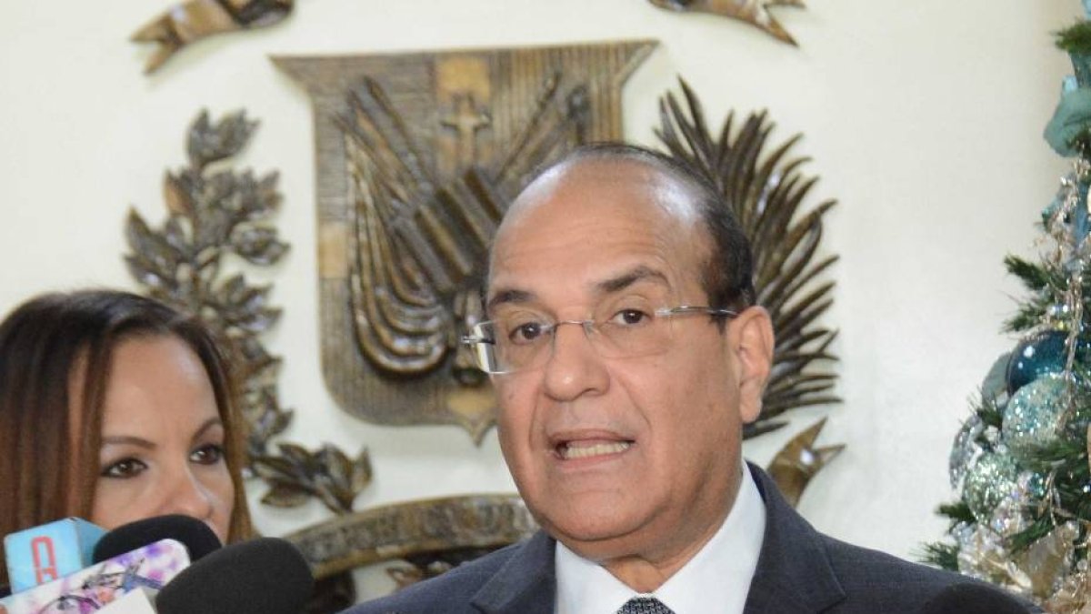 Julio César Castaños Guzmán,