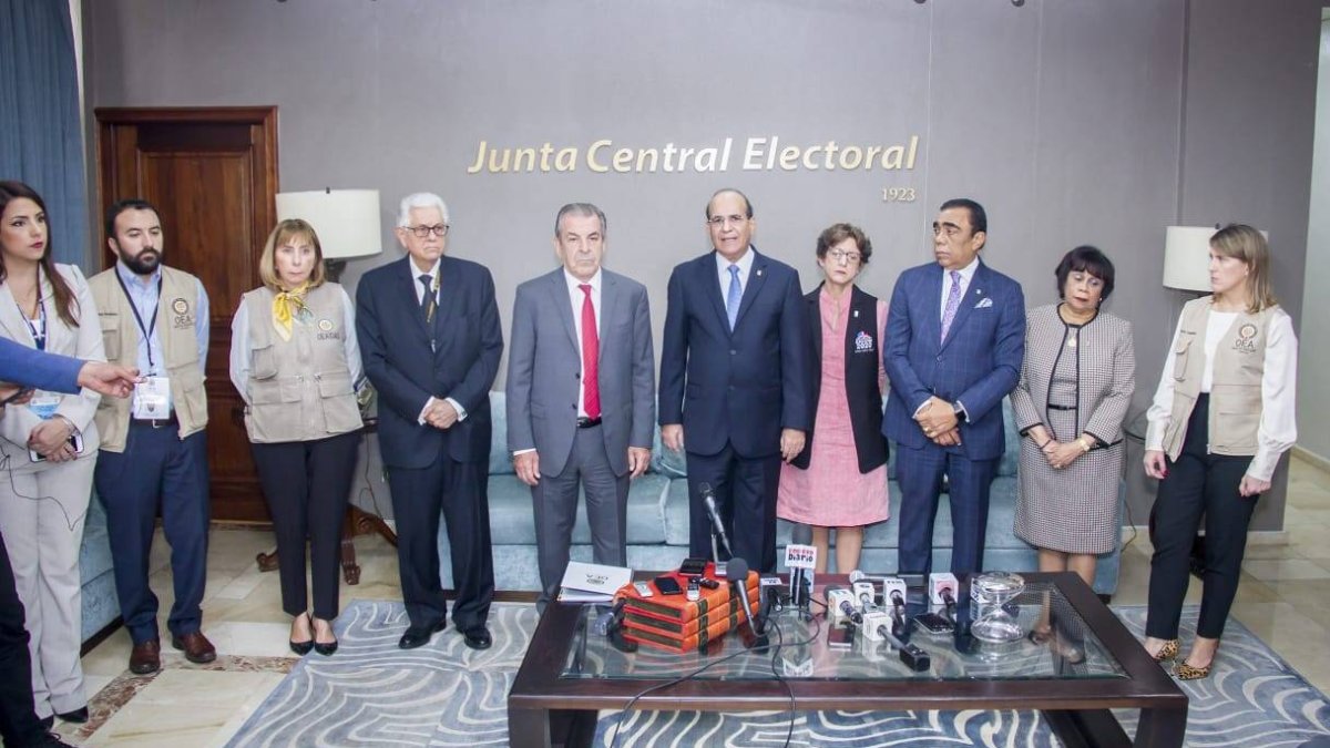 Así fue la reunión del pleno JCE con la Misión de Observación Electoral ...