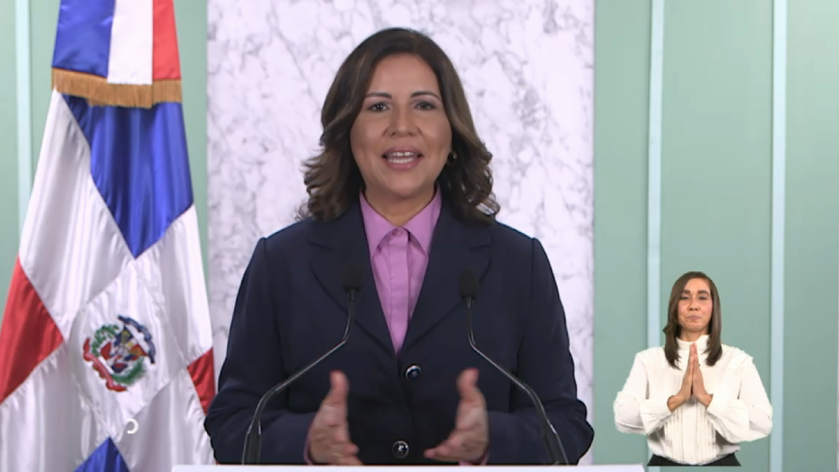 Margarita Cedeño se refirió al tema a través de su cuenta en la red social Twitter.