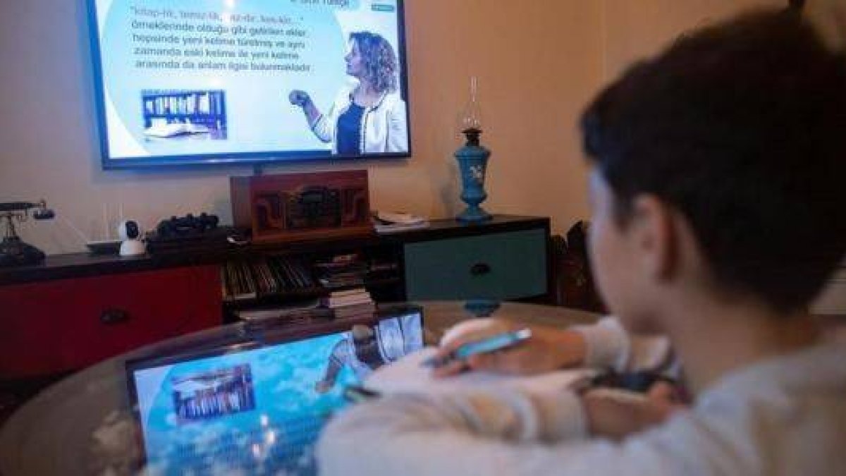 El nuevo año escolar en República Dominicana implica que las clases se transmitan por la televisión.