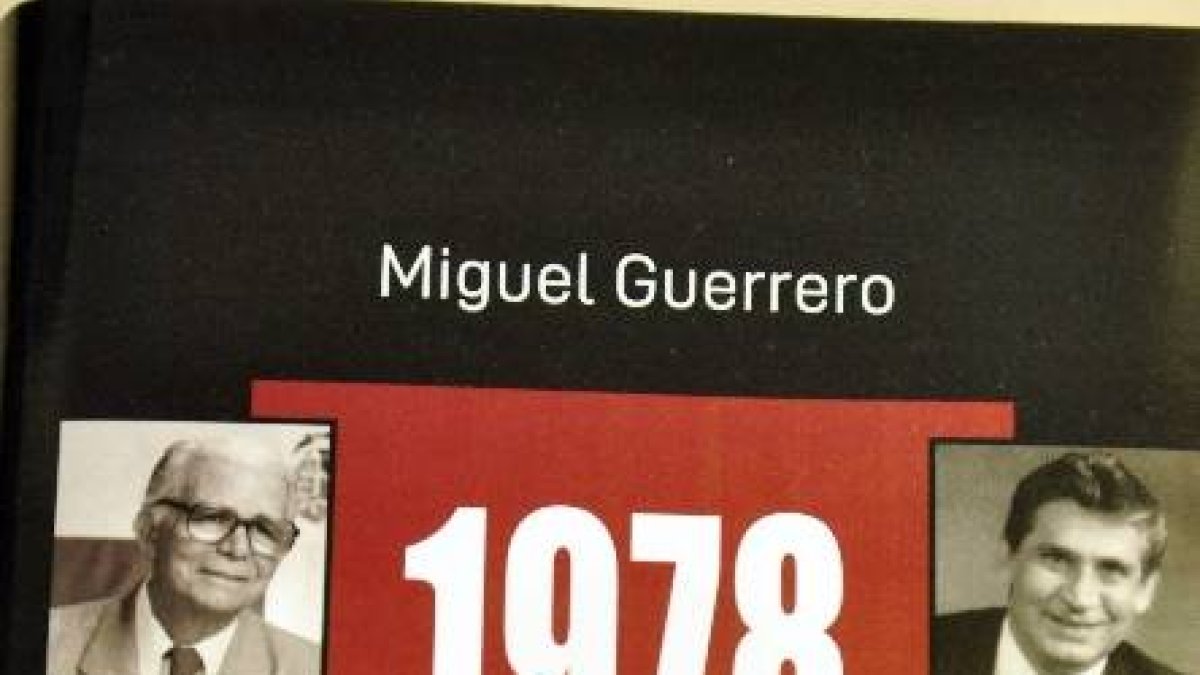 El pais.Foto del libro Cronica de una transición fallida.Pablo Matos   25-09-2020
