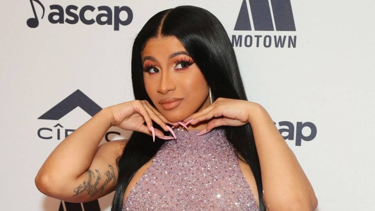 El más reciente escándalo de Cardi B: publica foto de sus partes íntimas