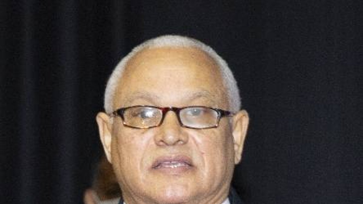 5C_Economía_02_2,p01