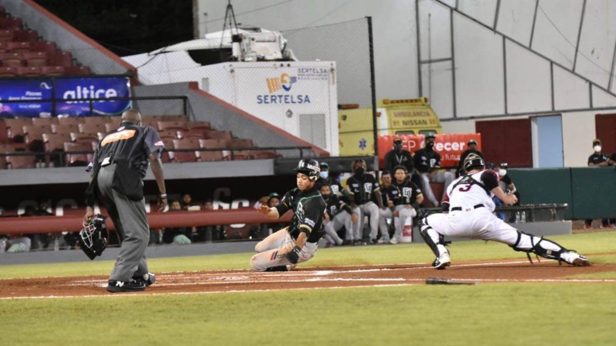 1B_Deportes_23_2,p01